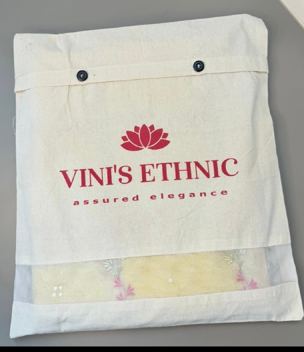 π Festive Gift β Saree Storage Bag (100% off)
