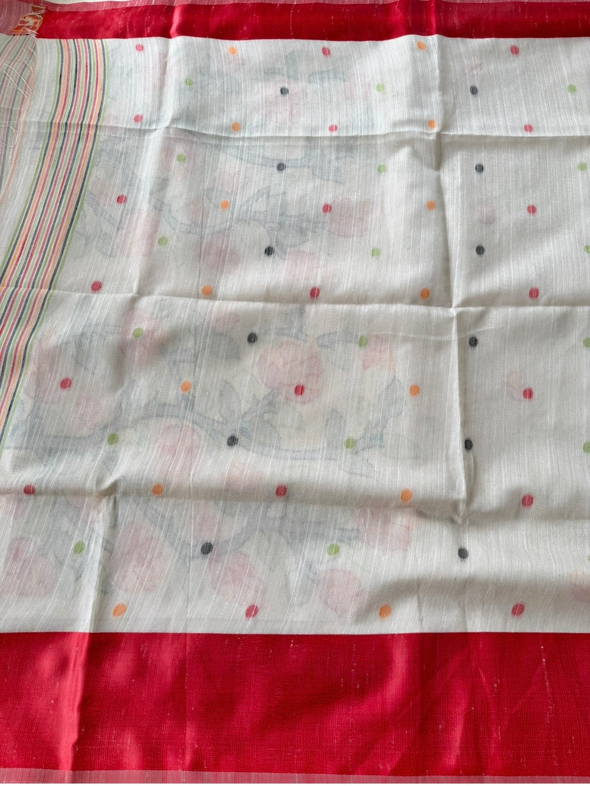 Off-white Red Matka Jhamdhani Silk Saree
