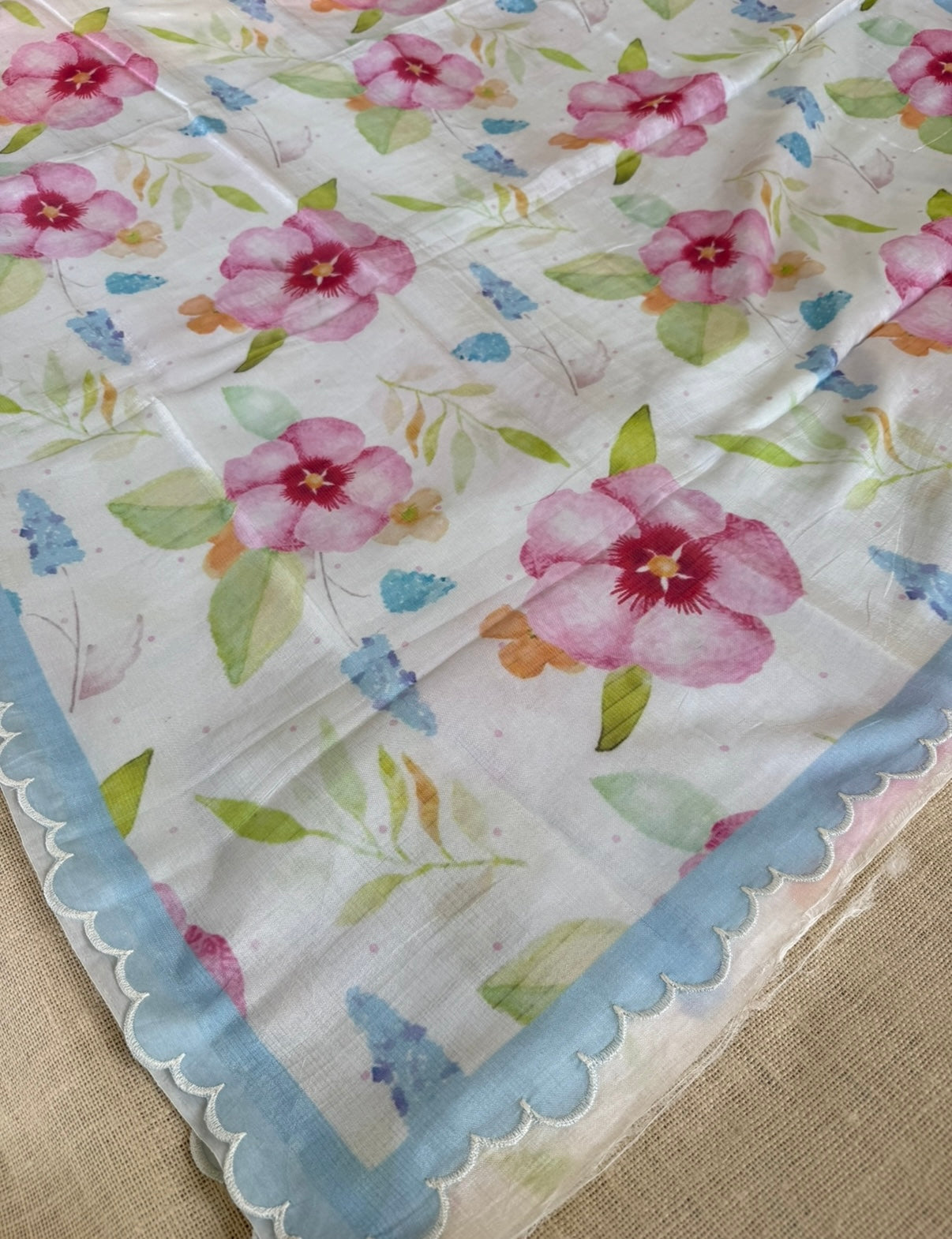 White Watercolour Florals Pure Mangalagiri Silk Saree