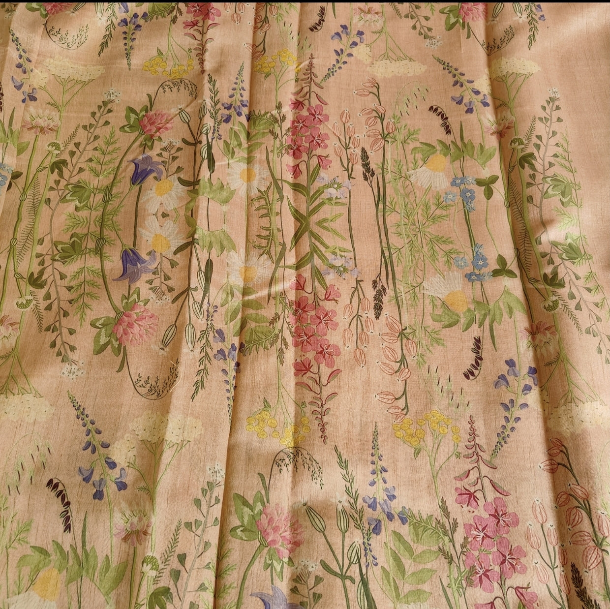 Brown Watercolor Floral Semi Tussar Saree