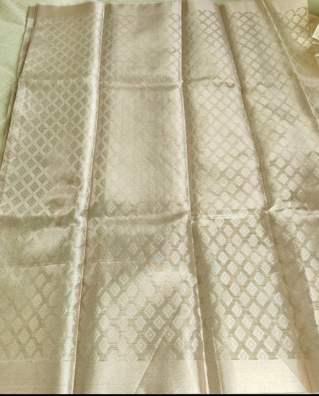 Ivory Tissue Jamdhani Saree