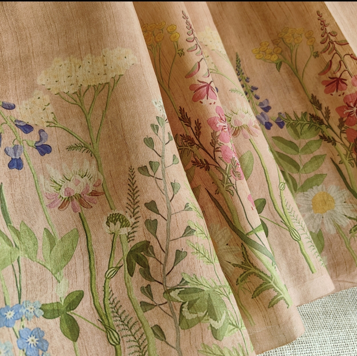 Brown Watercolor Floral Semi Tussar Saree