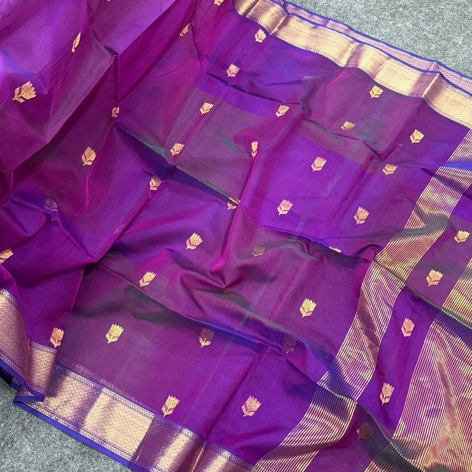 Magenta Dual Shade Lotus Butta Maheshwari Silk Cotton Saree