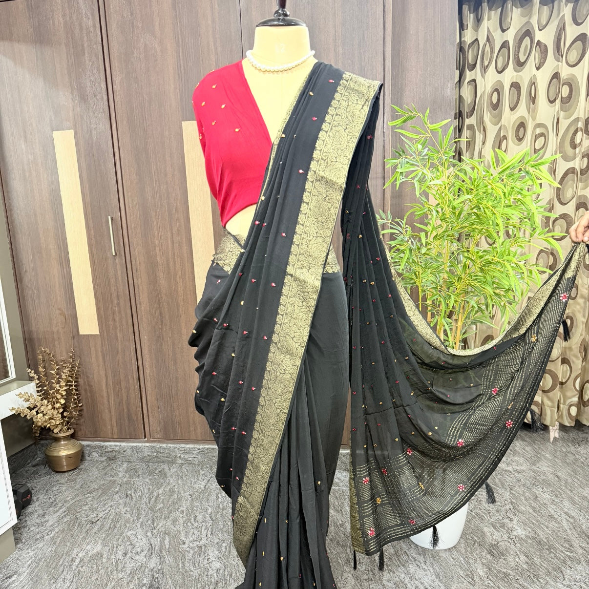 Black Mirror Work Chinnon Saree
