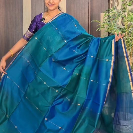 Peacock Blue Dual Shade Maheshwari Silk Cotton Saree