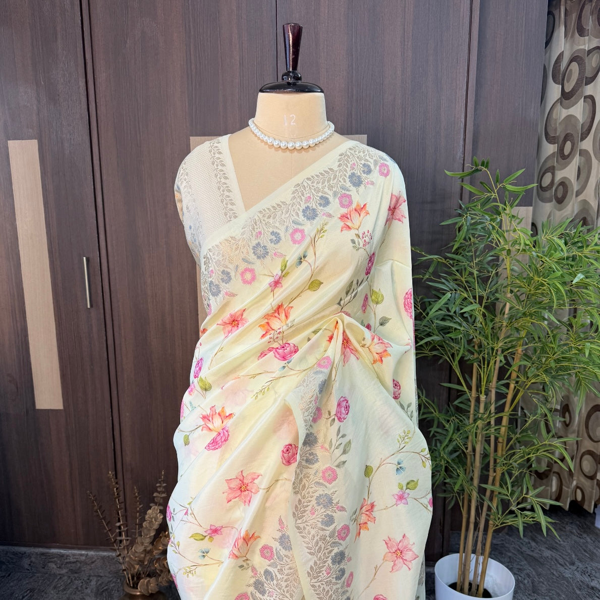 Cream Multicolour Floral Crepe Silk Saree