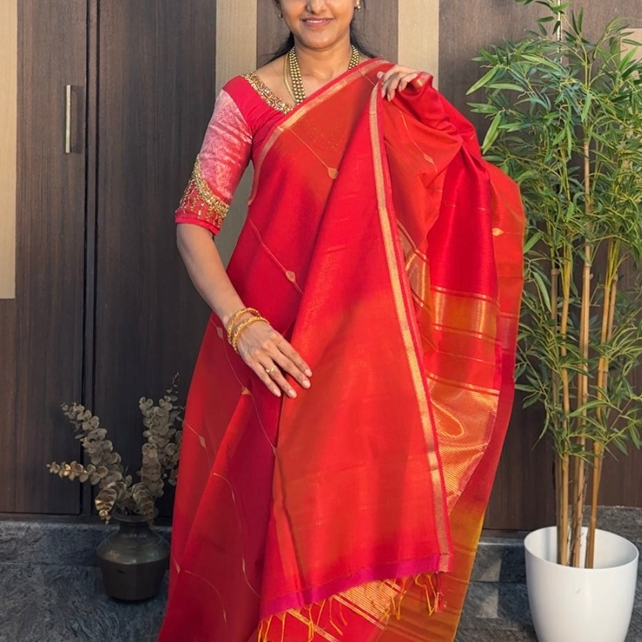 Red with Yellow Dual Shade Maheshwari Silk Cotton Saree