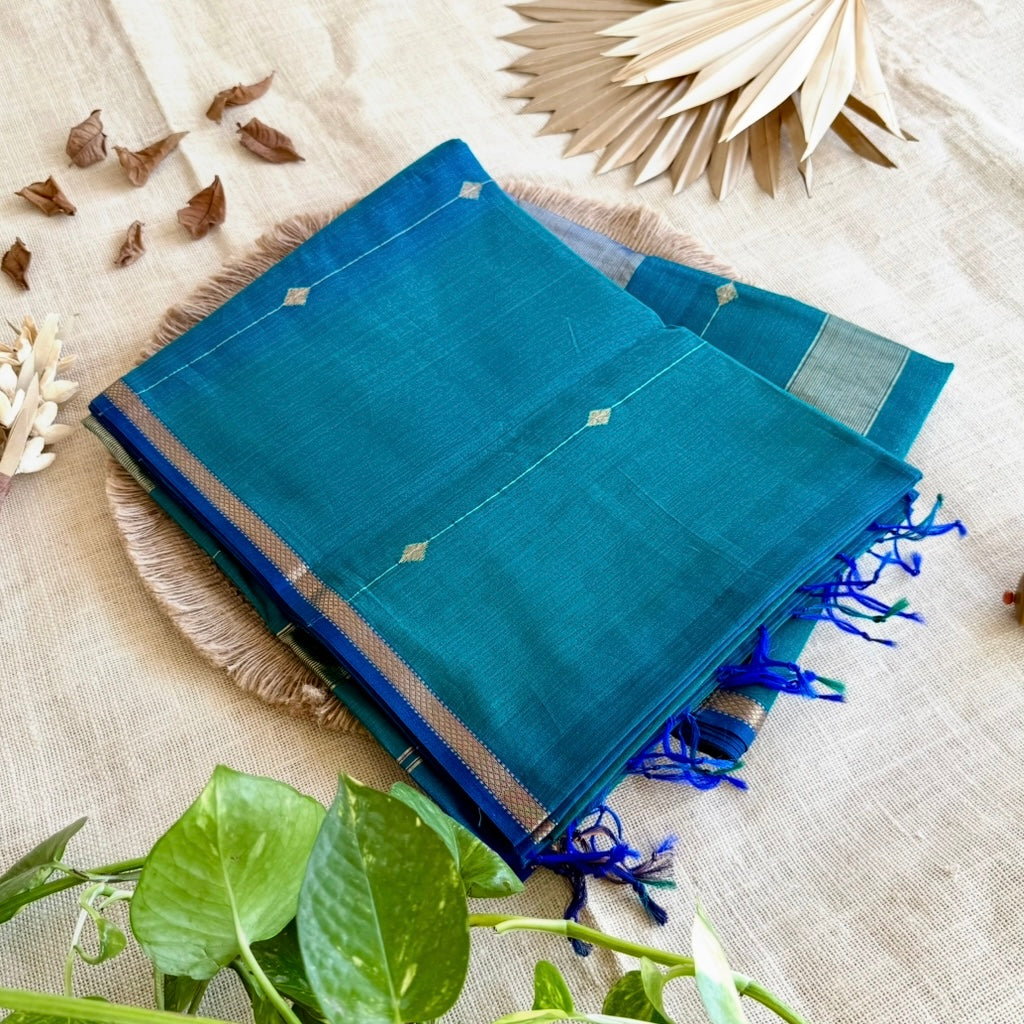 Peacock Blue Dual Shade Maheshwari Silk Cotton Saree