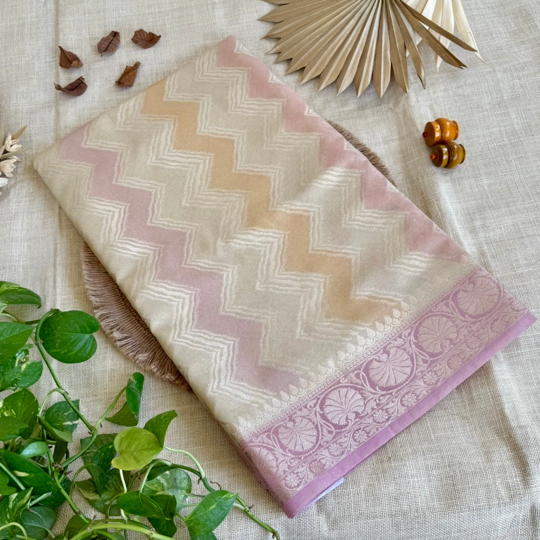 Pink Zigzag Floral Soft Tissue Silk Saree