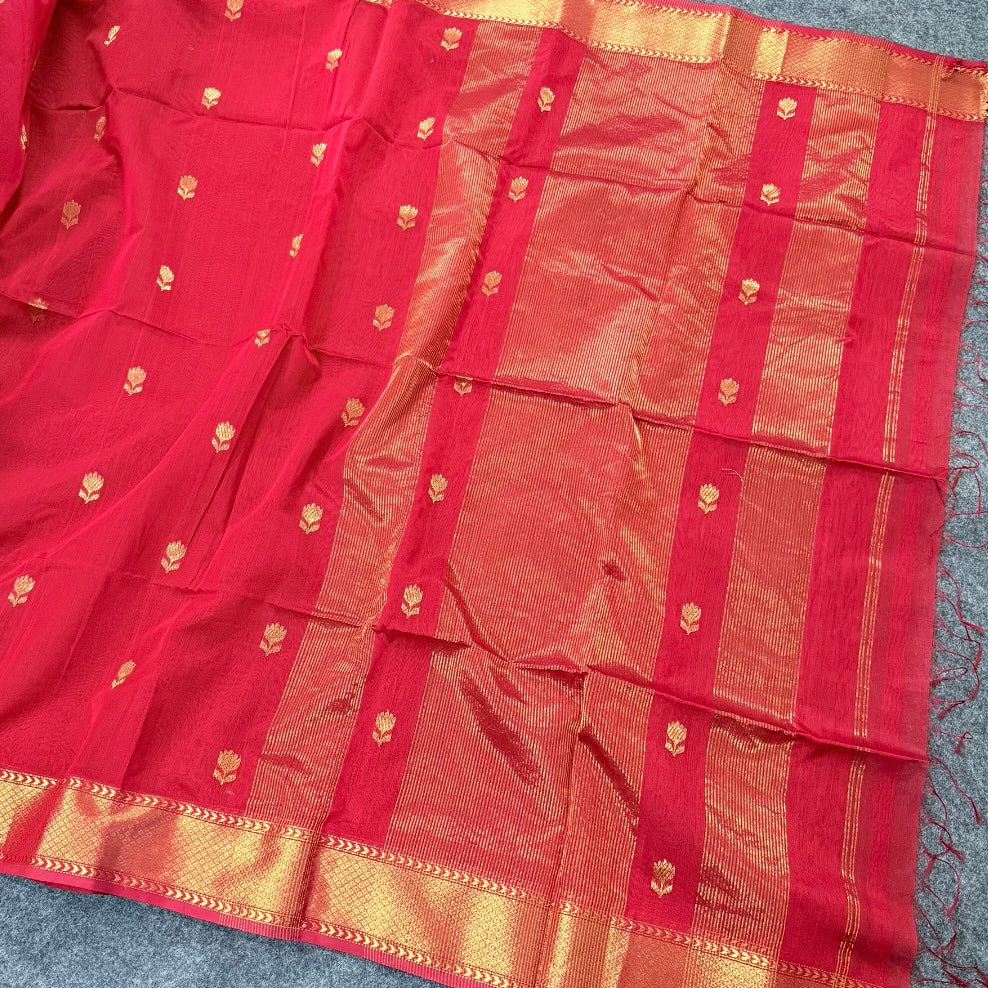 Red Lotus Butta Maheshwari Silk Cotton Saree