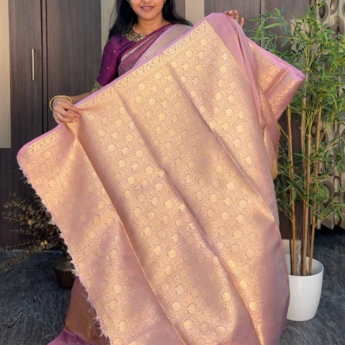 Dreamy Metallic Lilac Tissue Silk Saree