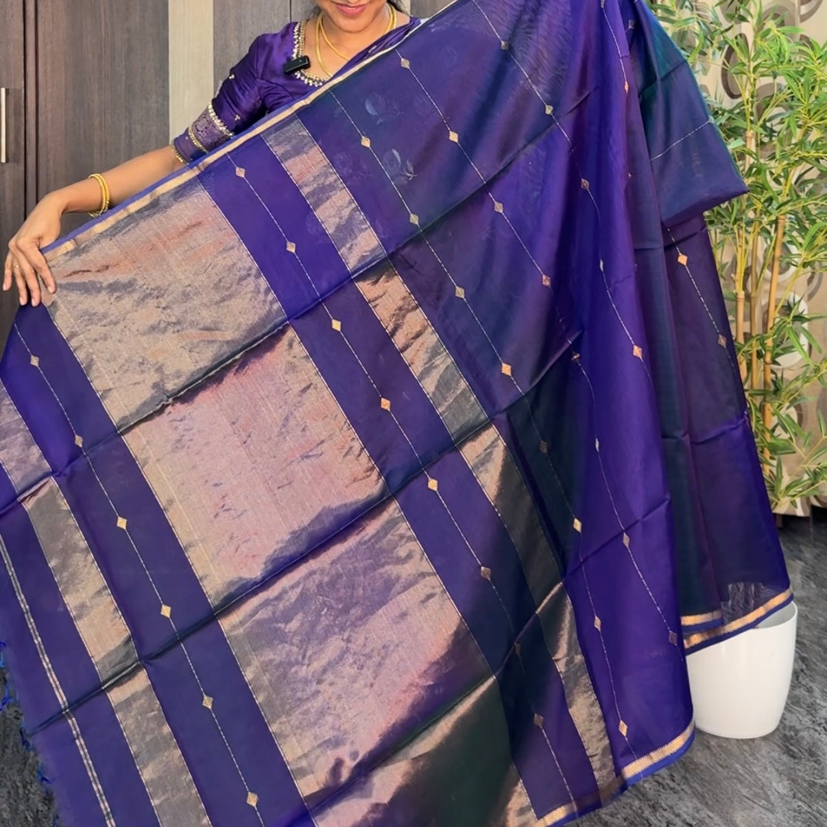 Purple Dual Shade Maheshwari Silk Cotton Saree