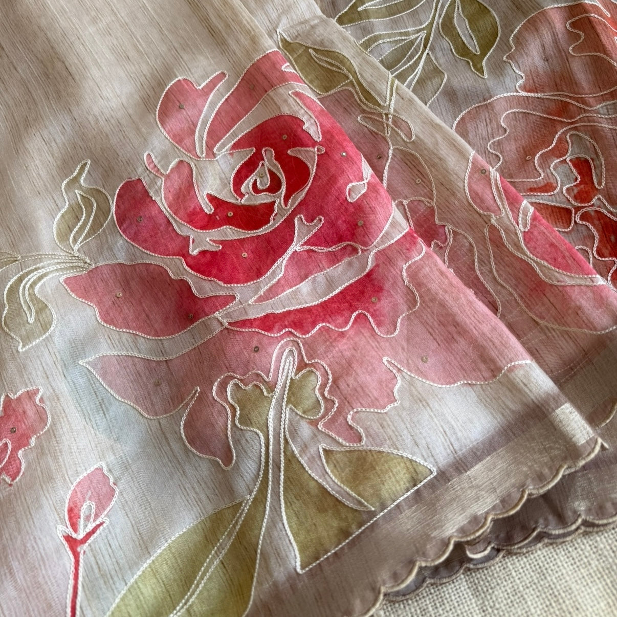 Beige Floral Embroidery Scallop Semi Tussar Saree