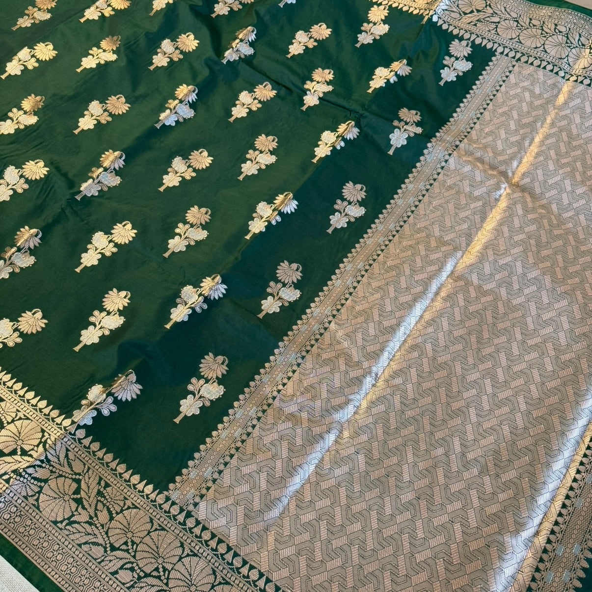 Dark Green Banarasi Russian Silk Saree