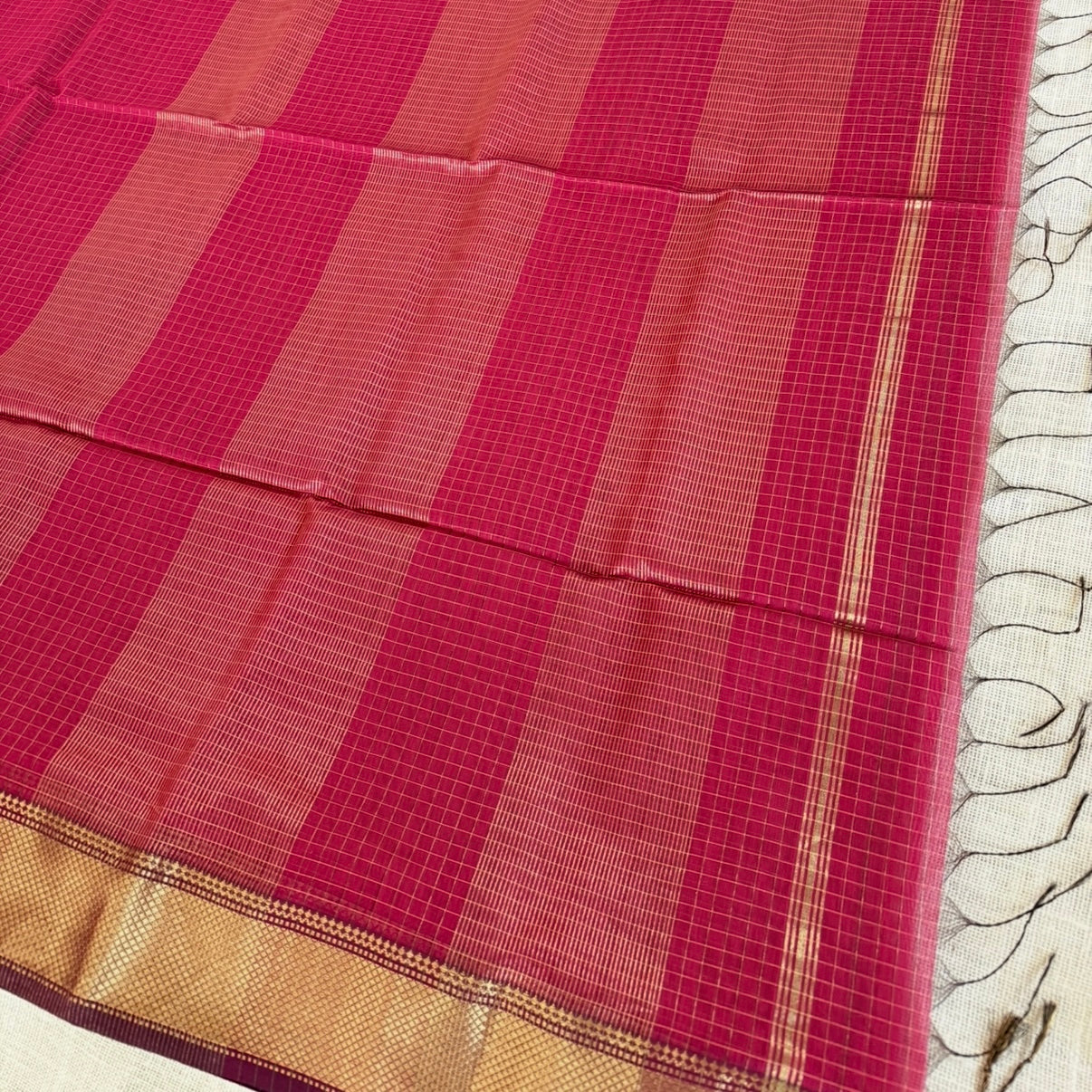 Rani pink Zari checked Maheshwari pure silk cotton saree