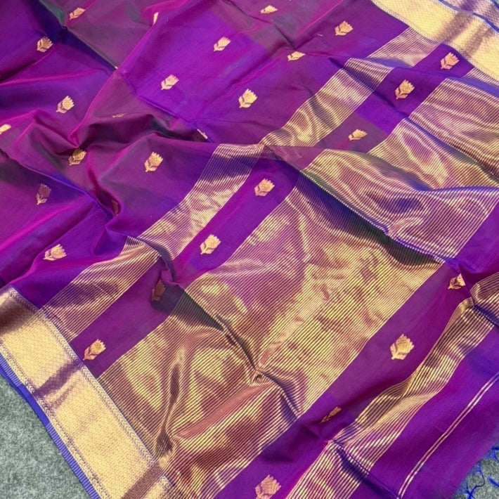 Magenta Dual Shade Lotus Butta Maheshwari Silk Cotton Saree