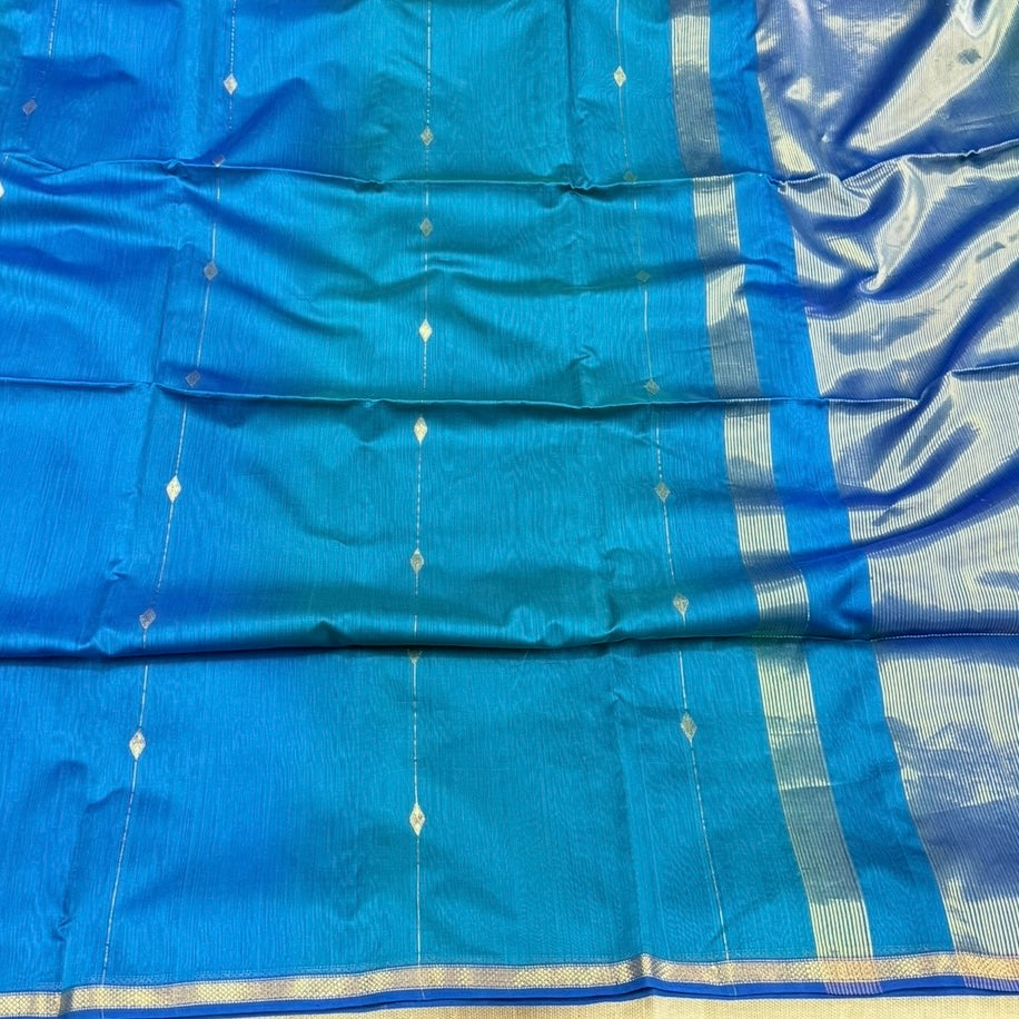 Sky Blue Dual Shade Maheshwari Silk Cotton Saree