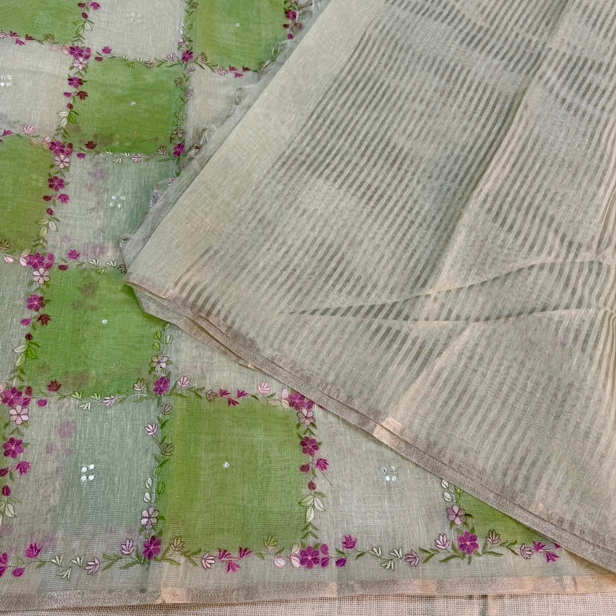 Green Floral Embroidery Tissue Linen Saree