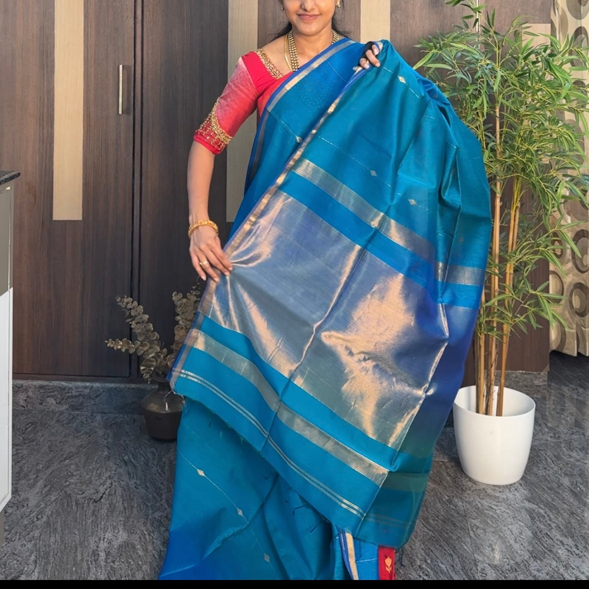 Blue Dual Shade Maheshwari Silk Cotton Saree