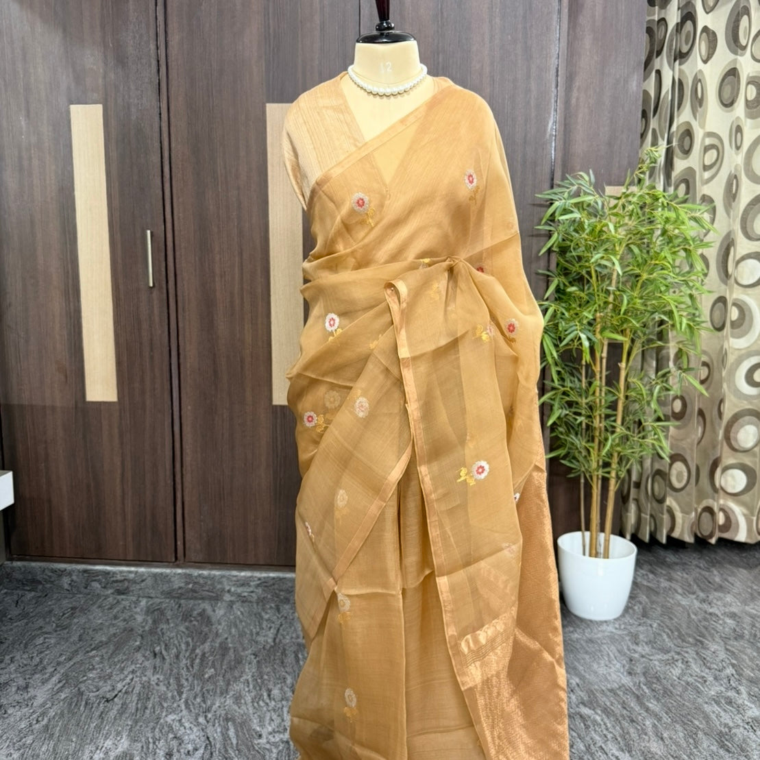 Beige Banarasi Kora muslin silk saree for Sashtiabdapoorthi and anniversaries