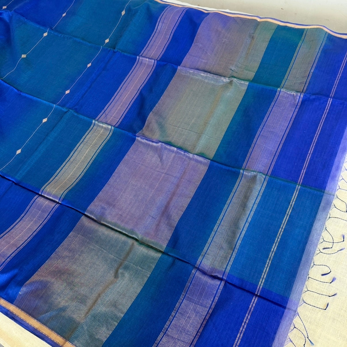 Peacock blue Maheshwari silk cotton saree