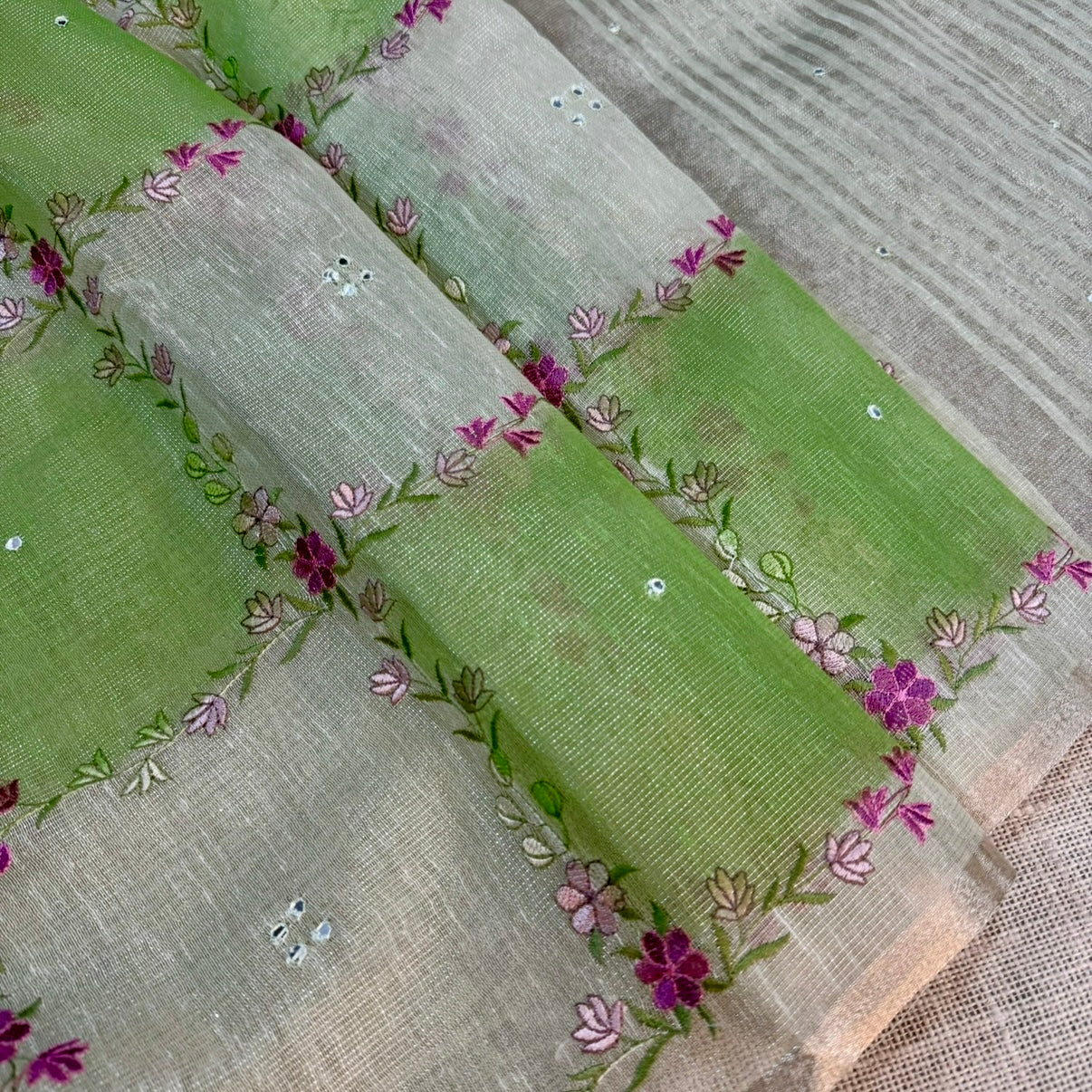 Green Floral Embroidery Tissue Linen Saree