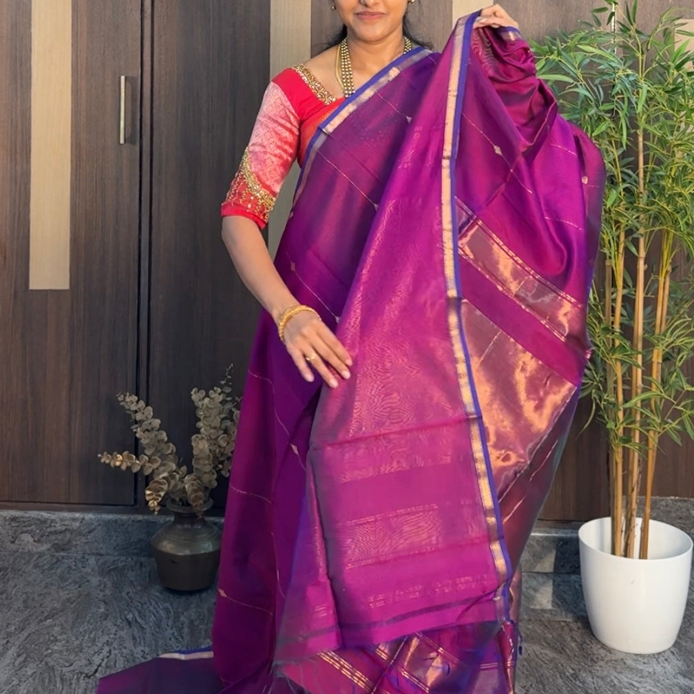Deep Magenta Dual Shade Maheshwari Silk Cotton Saree