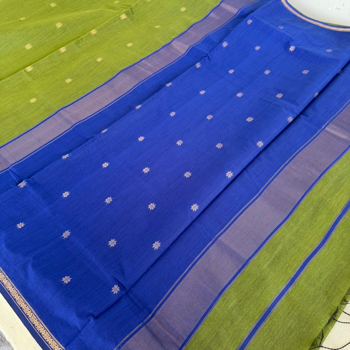 Green with Dark Blue Maheshwari Pure Cotton Saree