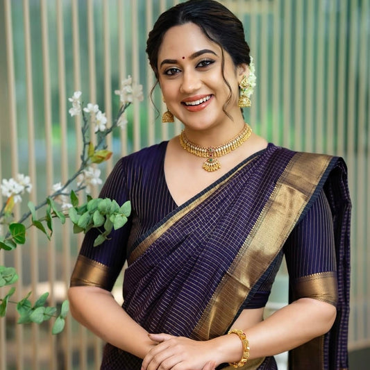 Purple Zari Checked Maheshwari Silk Cotton Saree