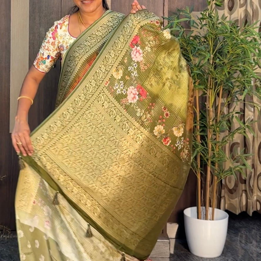 Green with Red Pure Dola Crepe Silk Saree