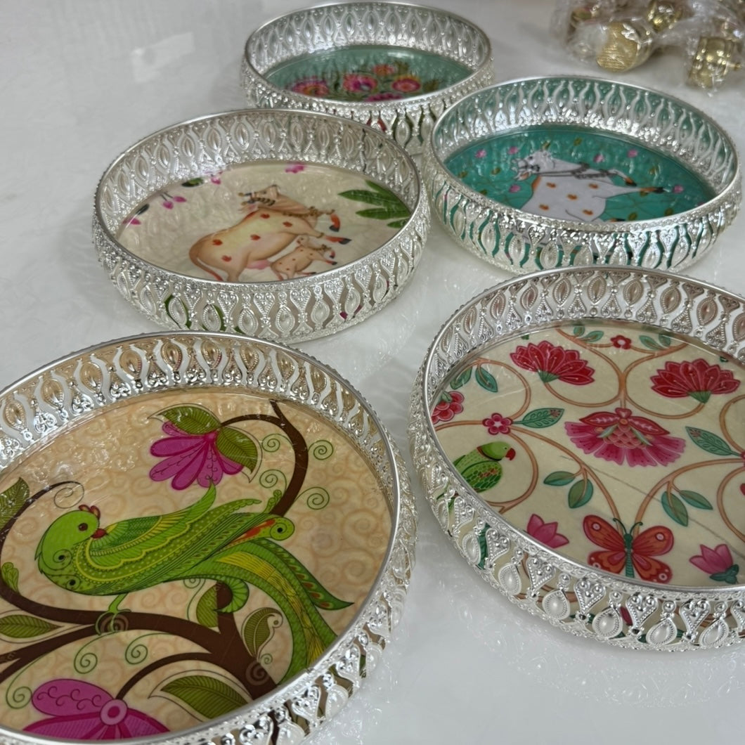 🎁 Festive Gift – German Silver Pichwai Thamboolam (100% off)