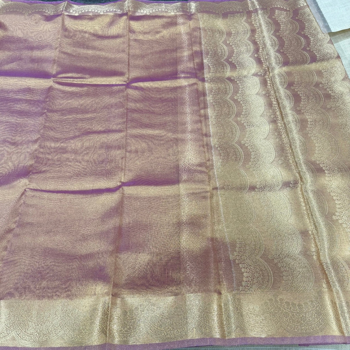 Lilac Banarasi Tissue shimmer Silk Saree - Vini's Ethnic