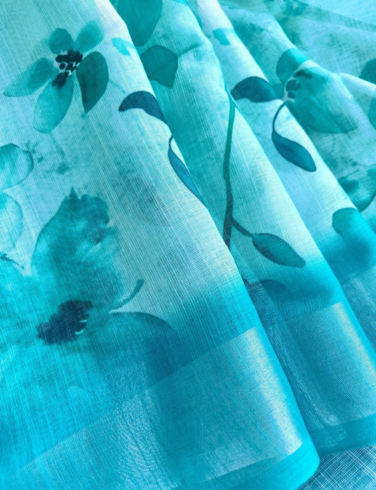 Rama Green Floral Linen Saree - Vini's Ethnic
