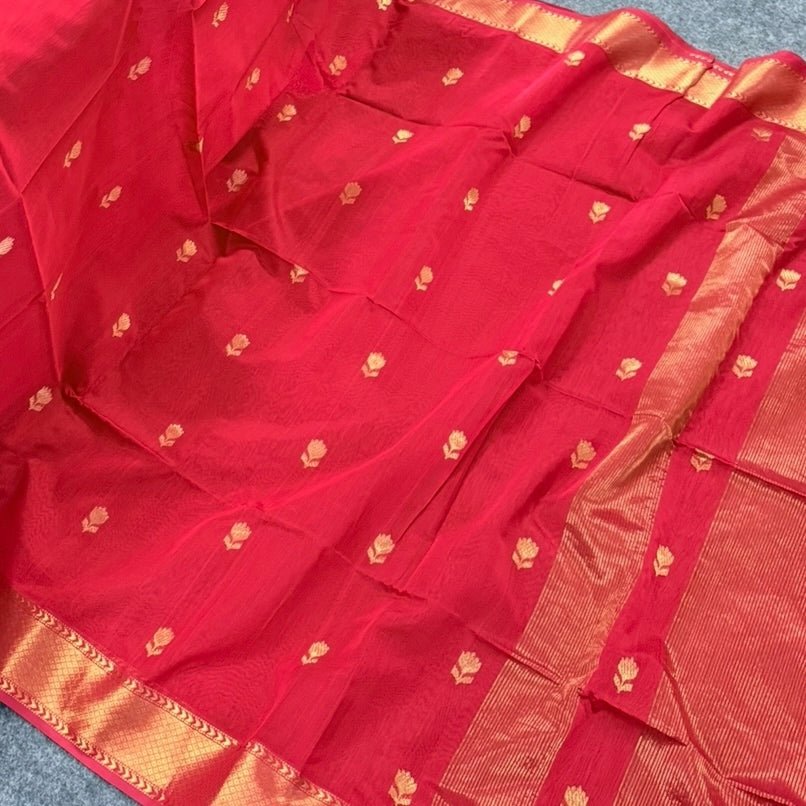 Red Lotus Butta Maheshwari Silk Cotton Saree - Vini's Ethnic