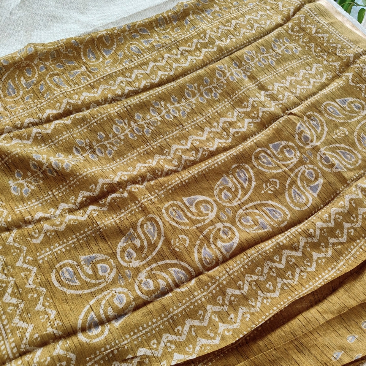 Olive Green Jute Mixed Cotton Saree