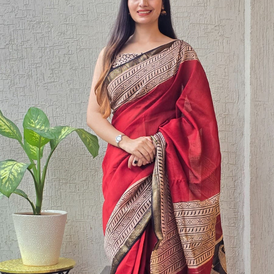 Red Maheshwari Silk Cotton Saree