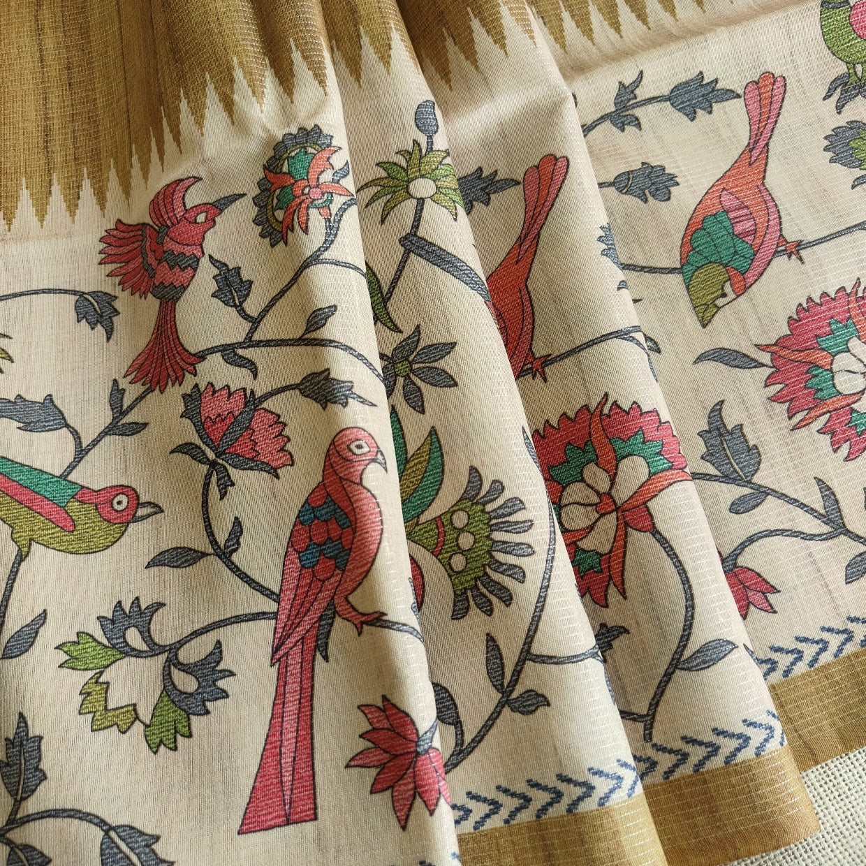 Beige Floral Bird Semi Tussar Saree 