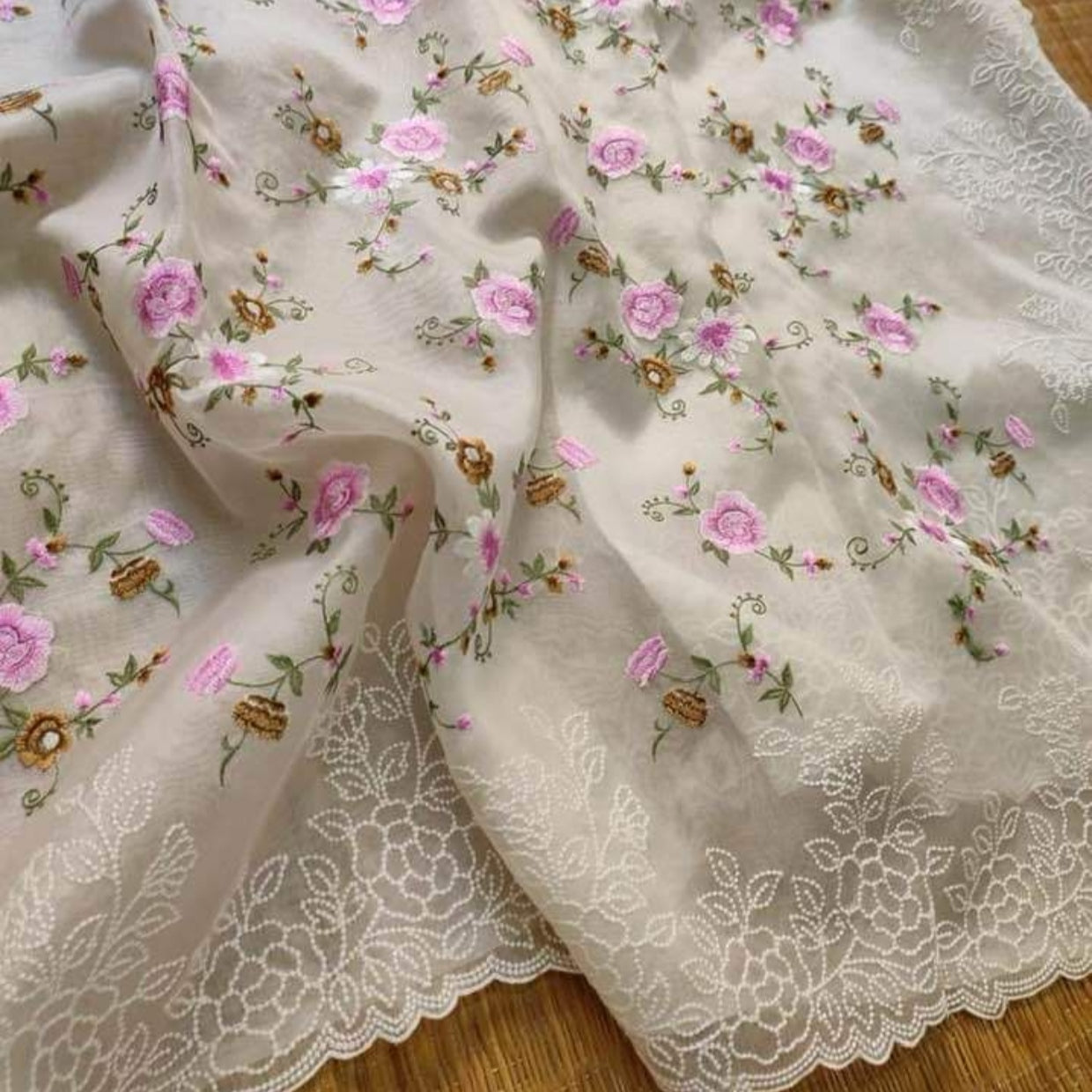 Off white Intricate Floral Embroidery Organza Saree