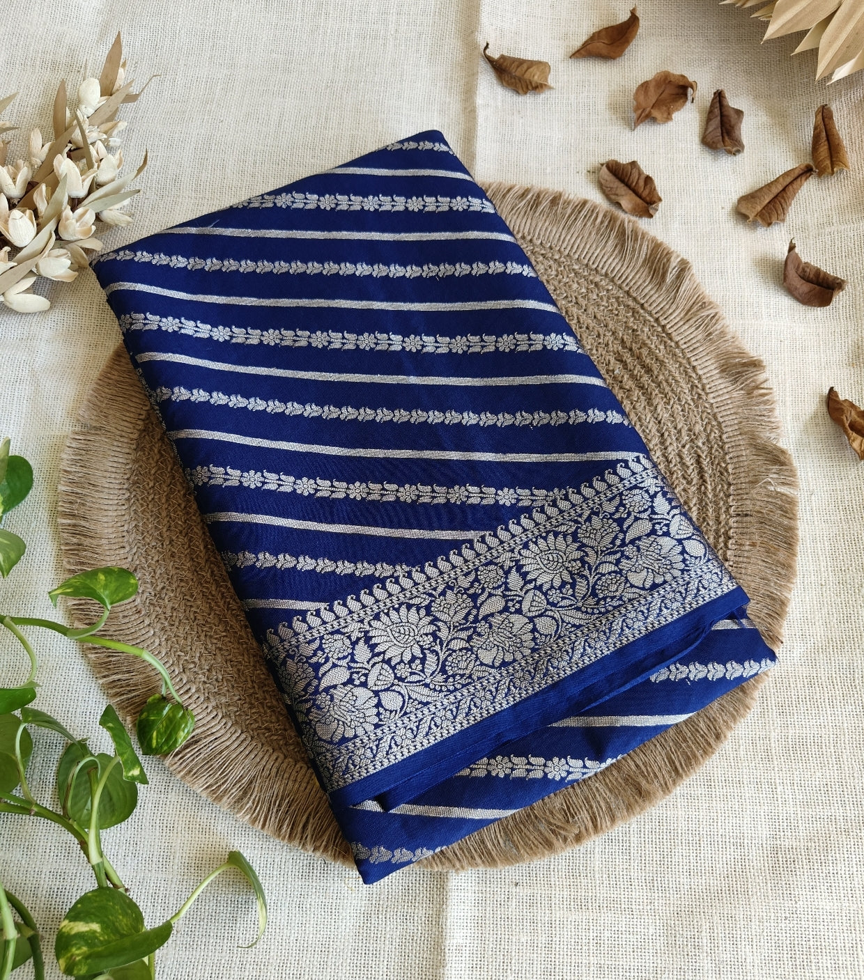 Royal Blue Handloom Banarasi Diagonal Jaal Silk Saree